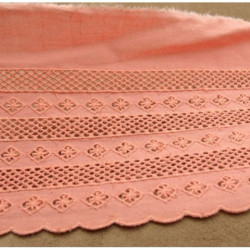 broderie coton rose /...