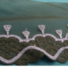 broderie noire et violet largeur 13 cm/ hauteur de broderie 6 cm