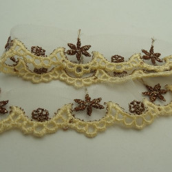 broderie beige et marron avec lurex 3 cm