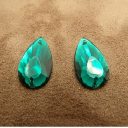 Déstockage Strass Goutte Acrylique 22x12 mm – Lots de 10, 20 ou 50 pièces
