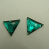 Déstockage Lot de Strass Triangle Vert 18 mm – 10 ou 30 pièces