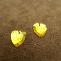 Strass Cœur Acrylique 15 x 12 mm – Lot de 10 ou 20 –
