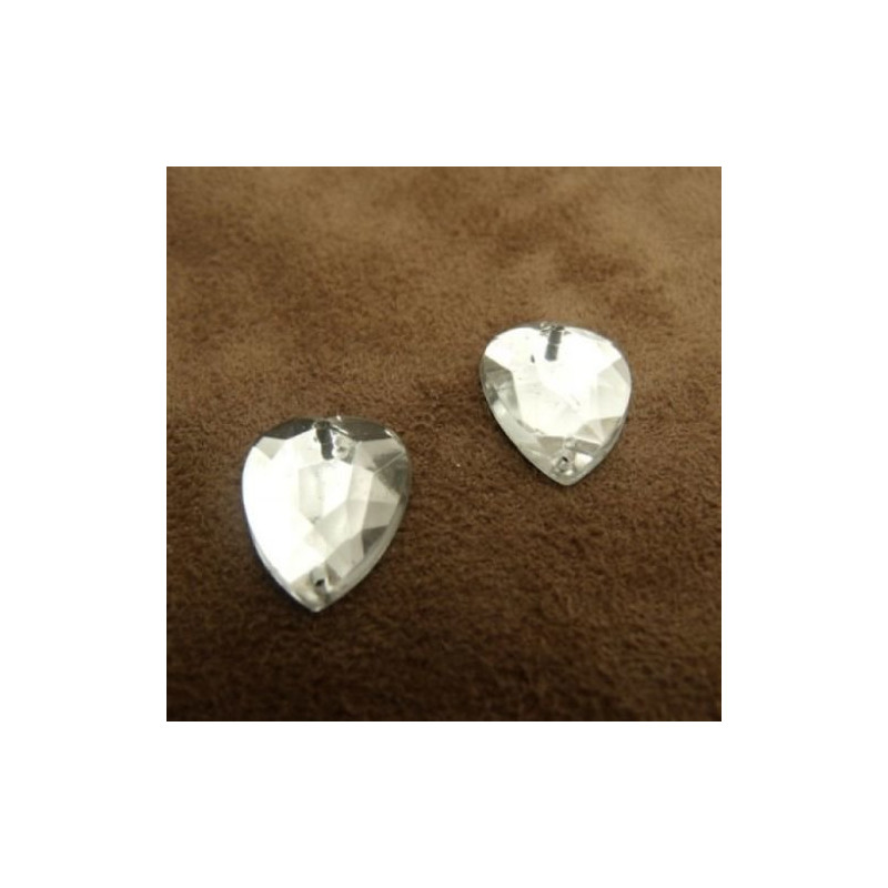 Strass Cœur Acrylique 15 x 12 mm – Lot de 10 ou 20 –