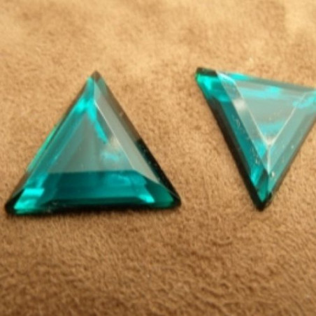 Déstockage – Strass Triangle Acrylique 24 mm