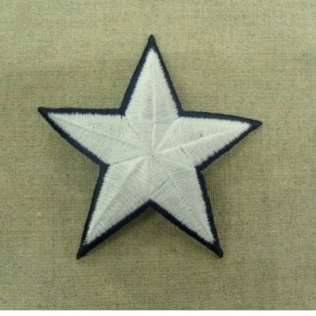 écusson thermocollant étoile blanc et bleu largeur 7cm sur hauteur 6cm