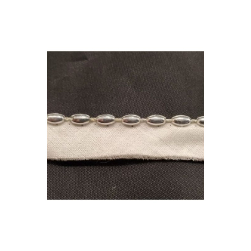 ruban passepoil perlé monté sur base coton blanc grain de riz argent 10 mm