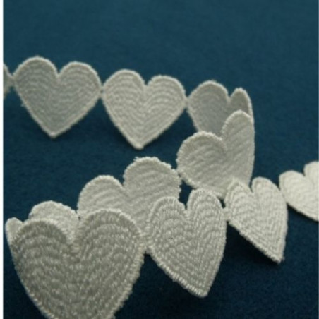 Ruban Brodé Coeur Blanc Cassé 22 MM