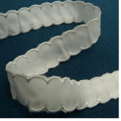 Ruban Brodé Sur Satin Blanc 18 mm