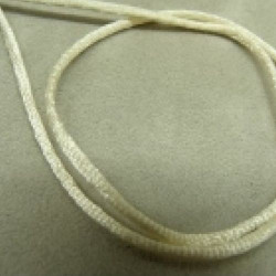 LOT DE 3 METRES RUBAN QUEUE  DE RAT blanc cassé  LEGEREMENT SATINE 2.5 mm