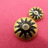 Bouton à queue  strass central et métal doré ,23 mm, super résistant et très décoratifs