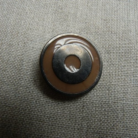 bouton à queue métal marron,22 mm,de belle qualité