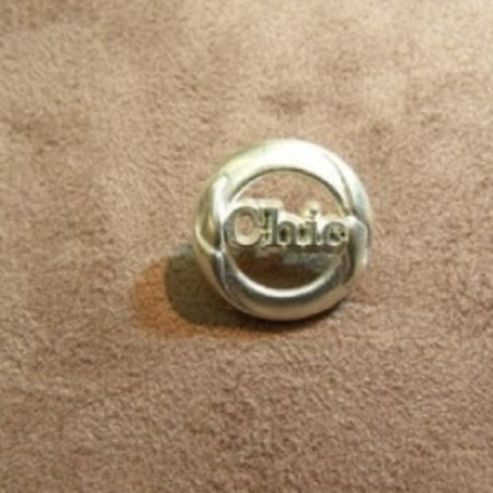 BOUTON METAL ARGENT motif: CHIC,de belle qualité