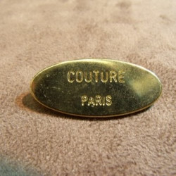 BOUTON A QUEUE METAL MOTIF:...