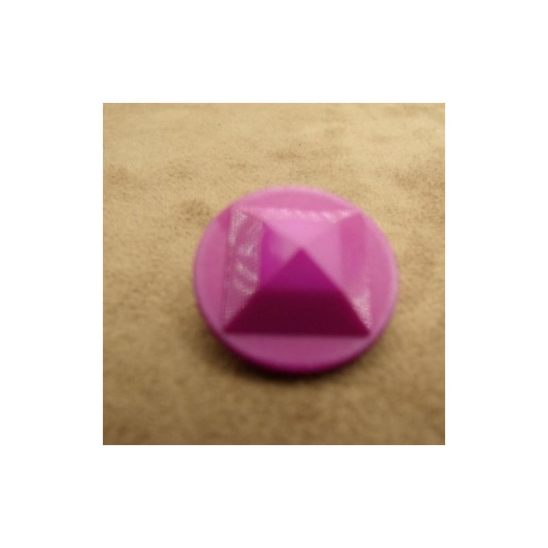 bouton acrylique à queue Motif pyramide 22 mm