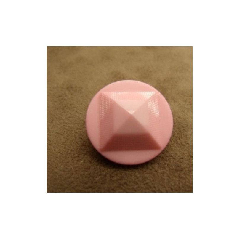 bouton acrylique à queue Motif pyramide 22 mm
