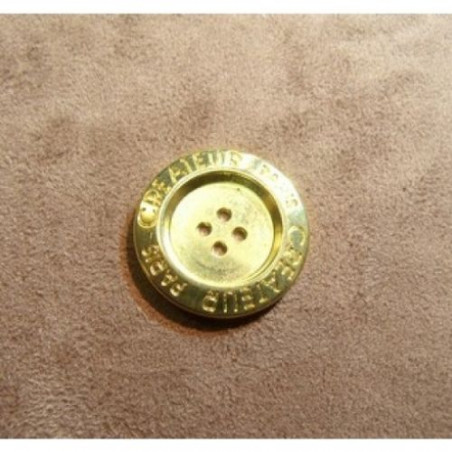 BOUTON A 4 TROUS-MOTIF: PARIS CRÉATEUR-OR ,28 mm, de belle qualité