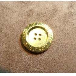 BOUTON A 4 TROUS-MOTIF: PARIS CRÉATEUR-OR ,28 mm, de belle qualité
