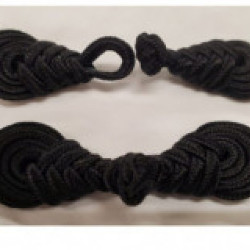 Bouton brandebourg noir longueur 8 cm/ largeur 2,3 cm
