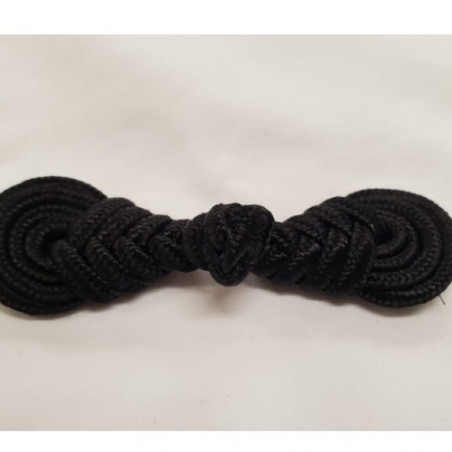 Bouton brandebourg noir longueur 8 cm/ largeur 2,3 cm