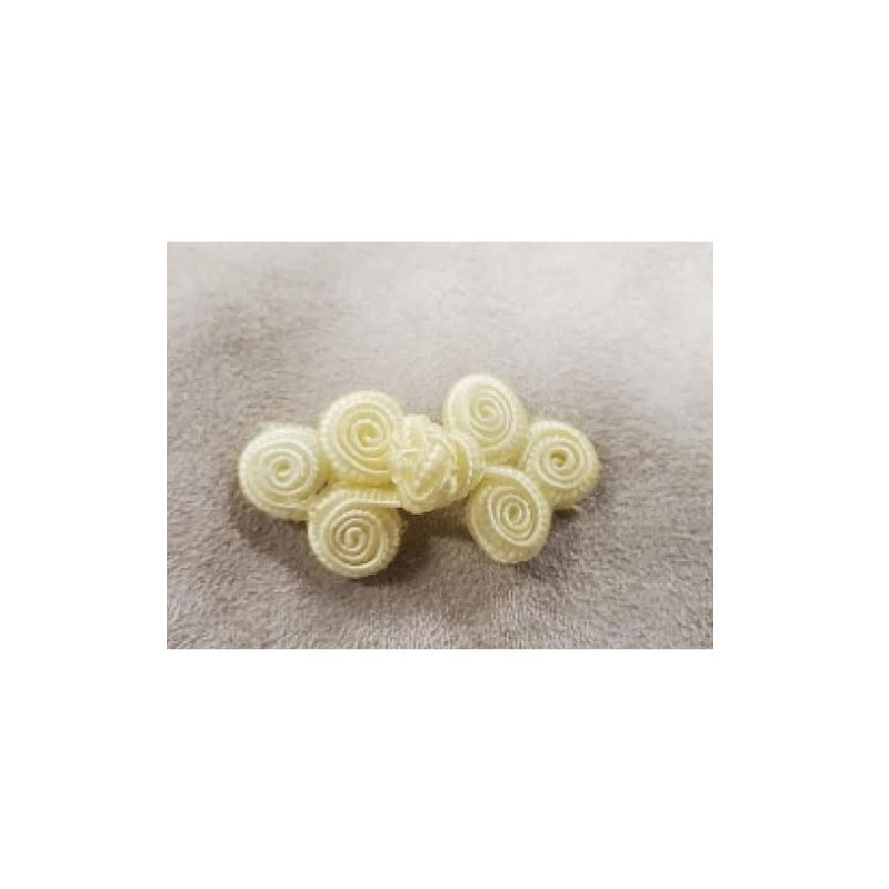 BOUTON BRANDEBOURG - jaune, longueur de 5,5cm sur la largeur de 2,5cm