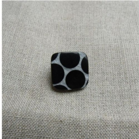 bouton acrylique carré noir et gris , à queue,de belle qualité