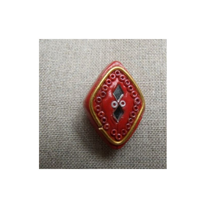 bouton à queue losange rouge perlé longueur 30mm sur largeur 20mm
