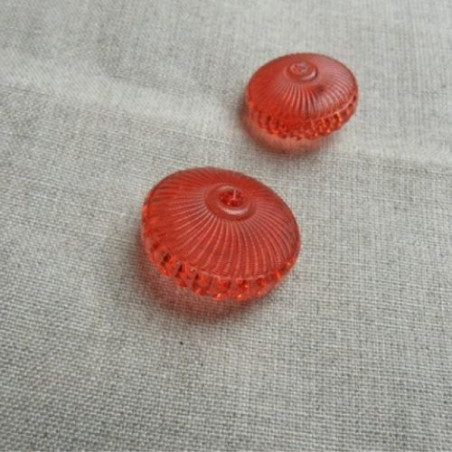 bouton acrylique à queue rouge transparent ,de belle qualité