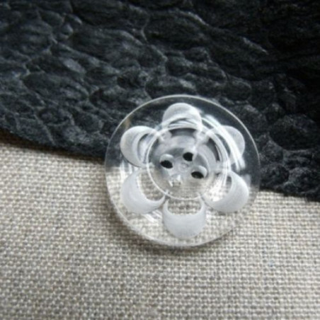 bouton acrylique a 4 trous fleurs transparentes,22 mm,de belle qualité