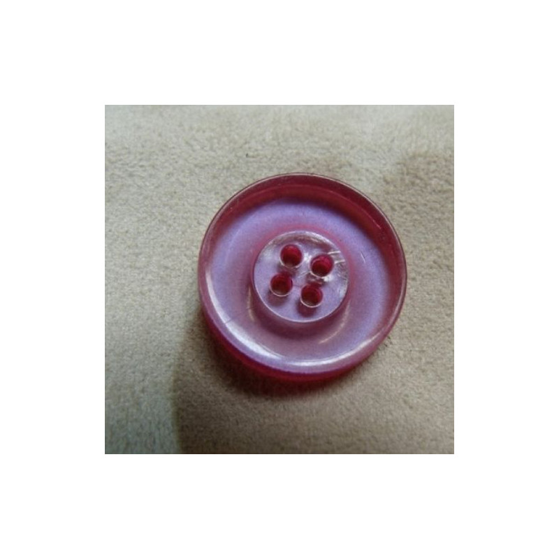 BOUTON POLYESTER ROSE  à 4 trous,26 mm,de belle qualité