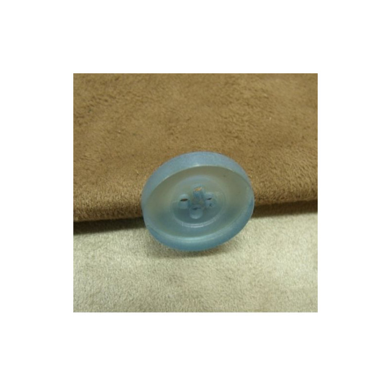 BOUTON POLYESTER  à 4 trous de belle qualité