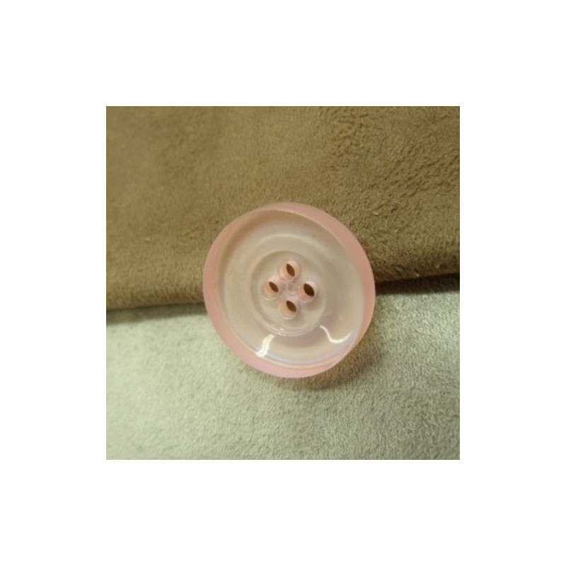 BOUTON POLYESTER  à 4 trous de belle qualité