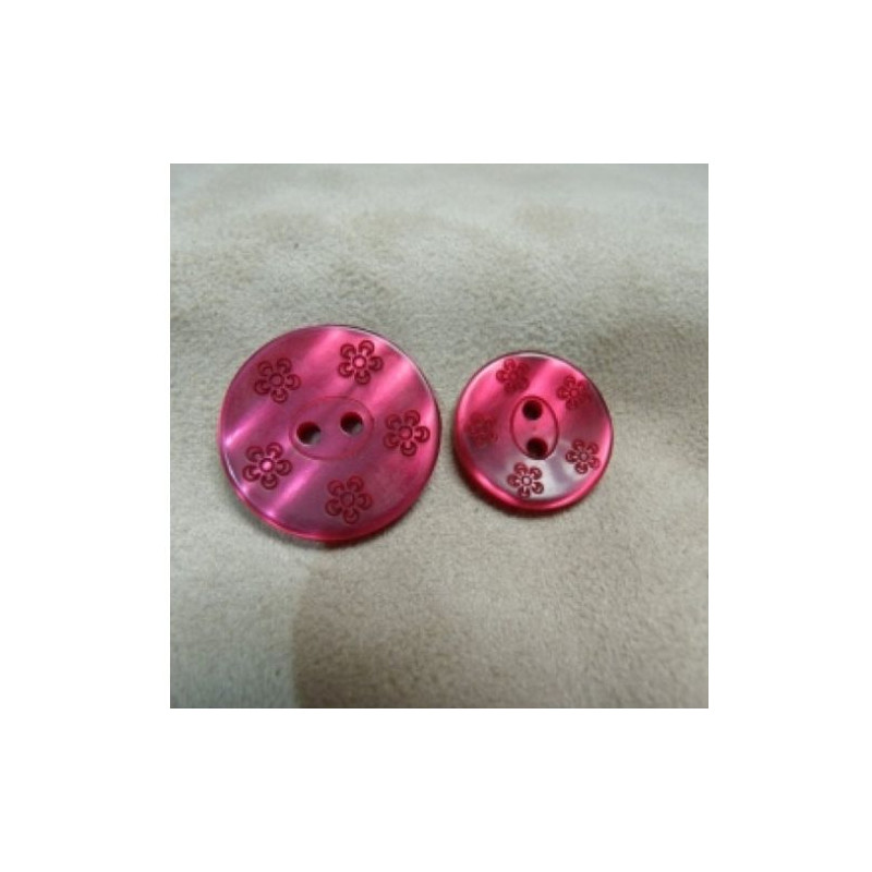 BOUTON ACRYLIQUE MOTIF FLEURS ROSE,de belle qualité