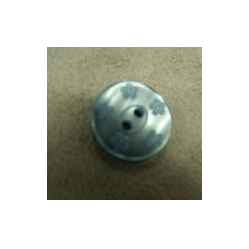 bouton acrylique motif fleurs bleu ciel