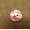 bouton acrylique motif fleur rose ,18 mm,de belle qualité