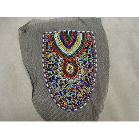 COLS PERLES-Applique ETHNIQUE 1/2 ovale - perles rocailles multicolores COLS PERLES-Applique ETHNIQUE 1/2 ovale - perles rocailles multicolores