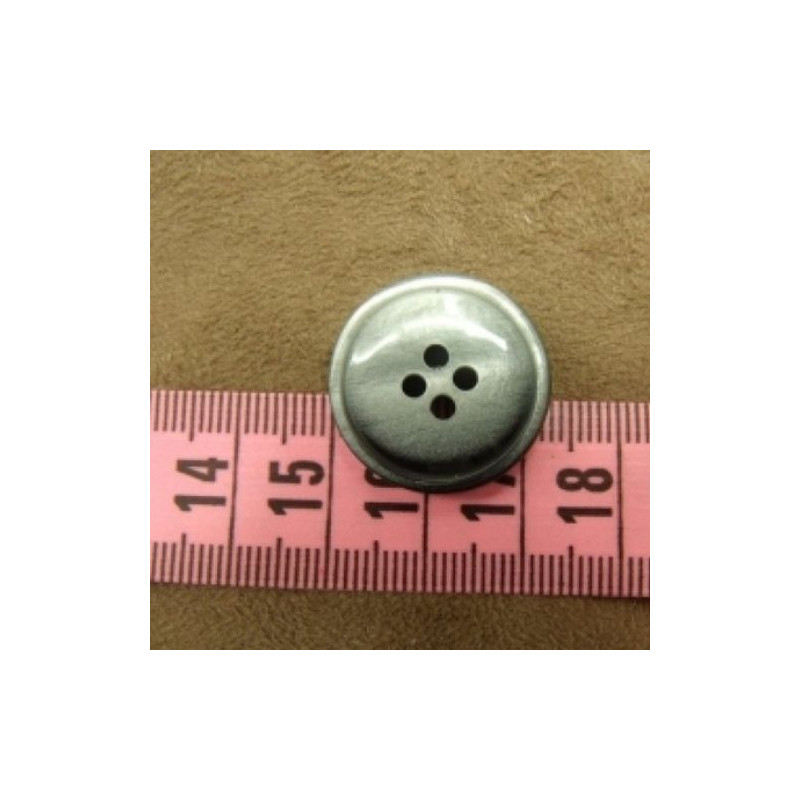 bouton acrylique a 4 trous 2,2 cm