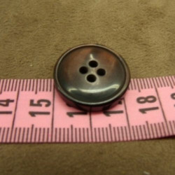 bouton acrylique a 4 trous 2,2 cm