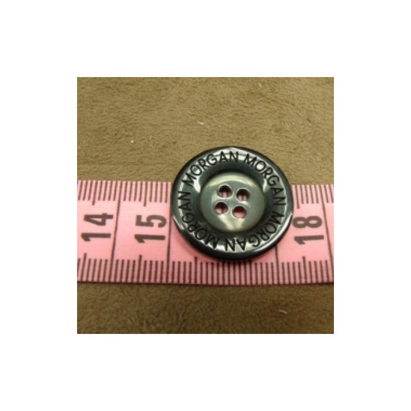 bouton acrylique à 4 trous  noir,23  mm,de belle qualité