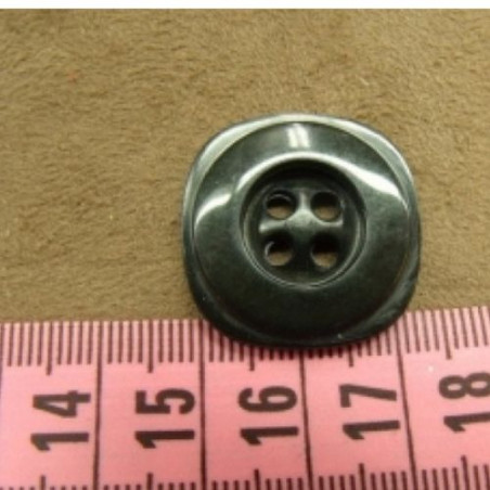 bouton acrylique rond /carrée à 4 trous 24 mm