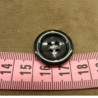 bouton acrylique  à 4 trous 22 mm