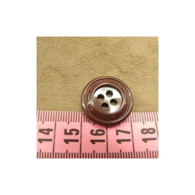 bouton acrylique marron ,22 mm, de belle qualité