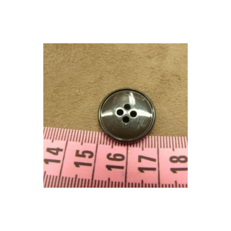 bouton acrylique marron ,19 mm,de belle qualité