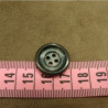 bouton acrylique beige/marron  à 4 trous, 19 mm,de belle qualité