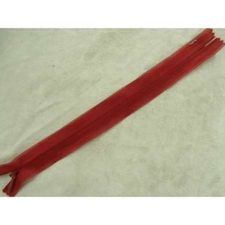 fermeture invisible 20 cm
