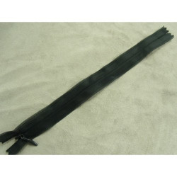 fermeture invisible 22 cm