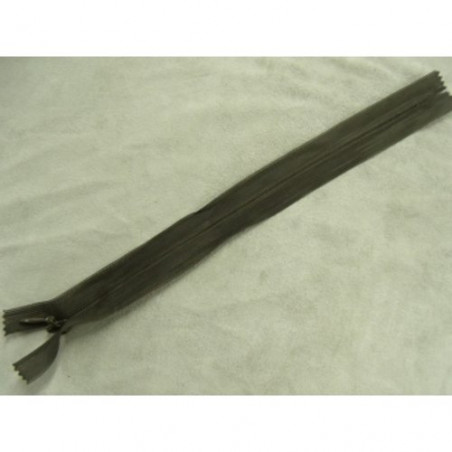 fermeture invisible 22 cm