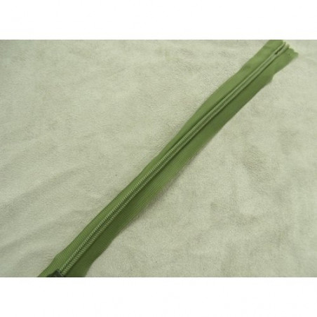 fermeture invisible 22 cm