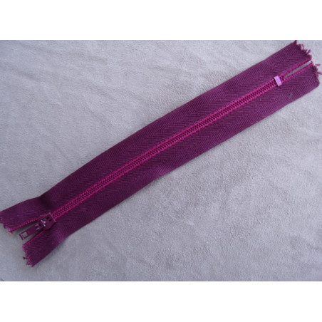 FERMETURE A GLISSIÈRE 18 cm