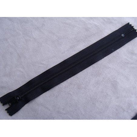 FERMETURE A GLISSIÈRE 18 cm