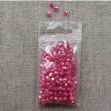 PERLES ACRYLIQUES A FACETTE rose fushia 4 MM